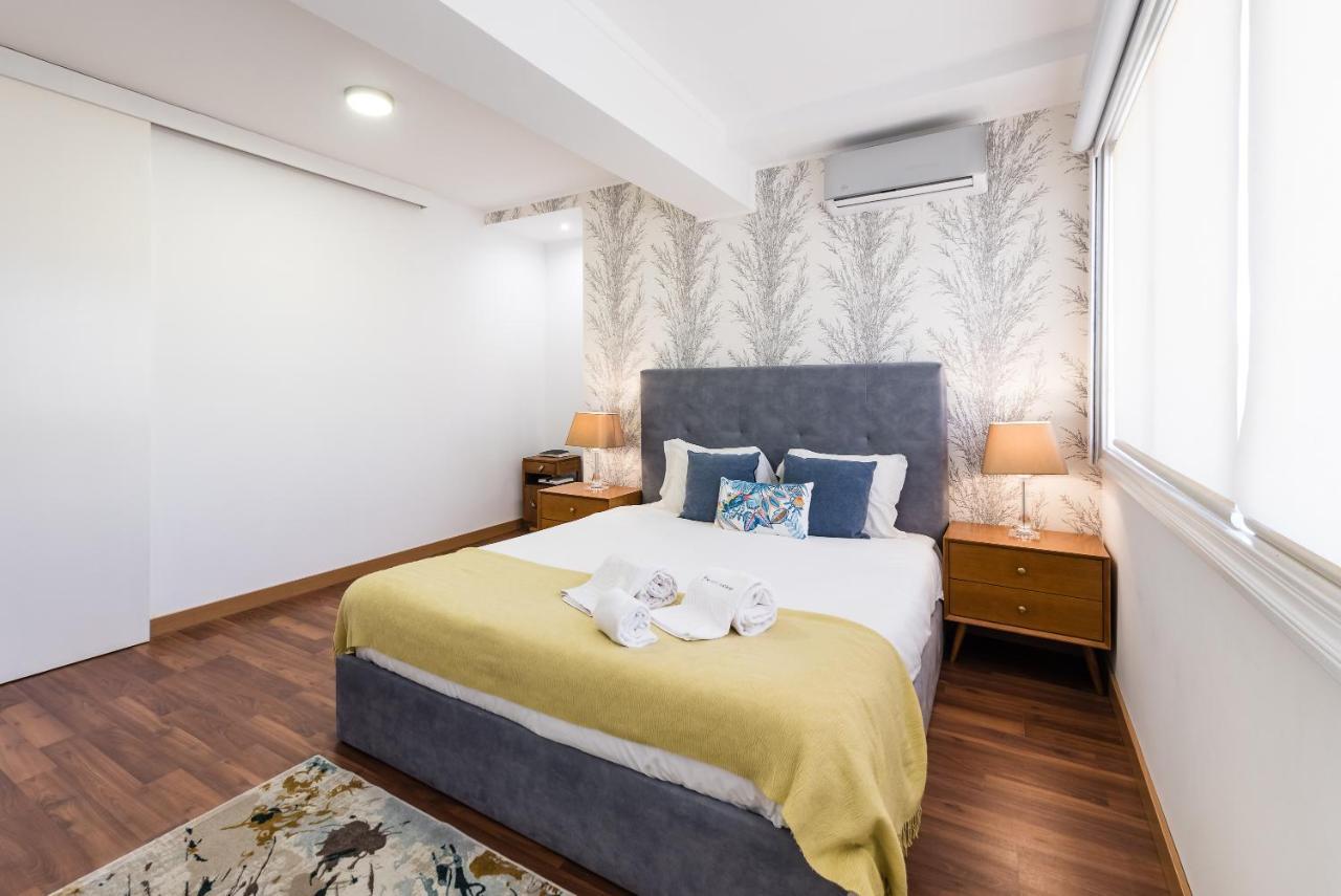 Guestready - The First Apartment Porto Bagian luar foto